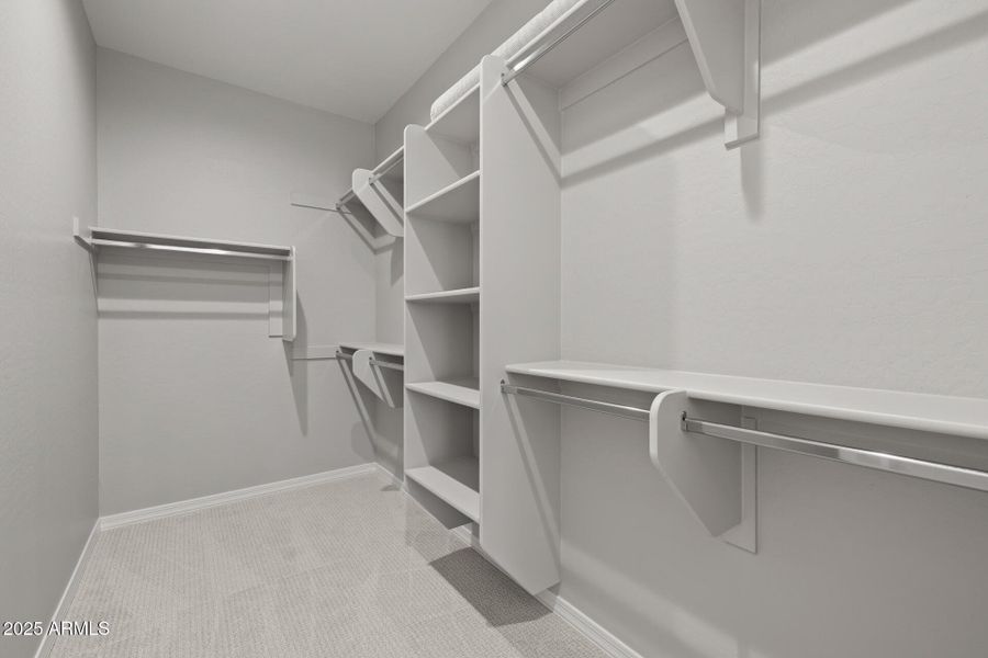 28)PRIMARY CLOSET
