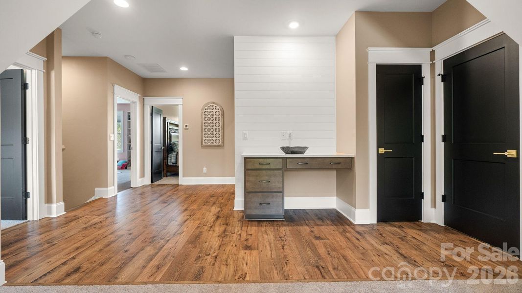 Spacious, unfurnished interior of a new home in , York (Image 25).