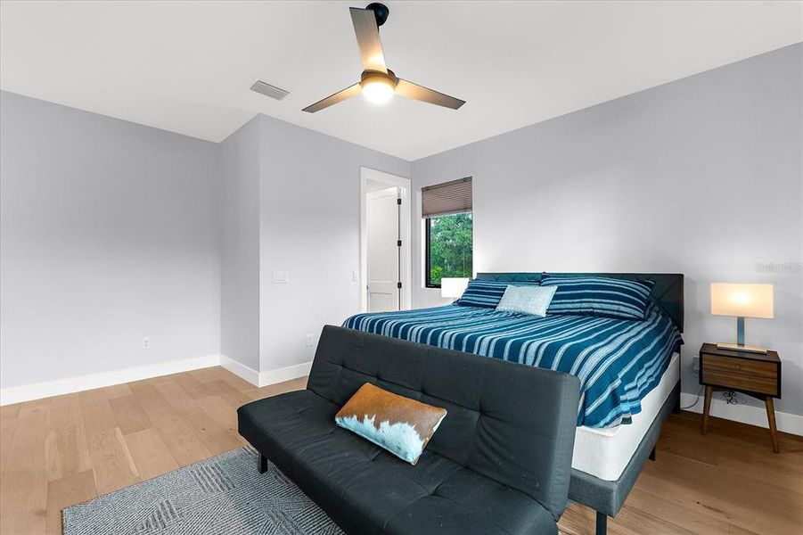 Furnished interior view inside a new home in , Tampa (Image 65).