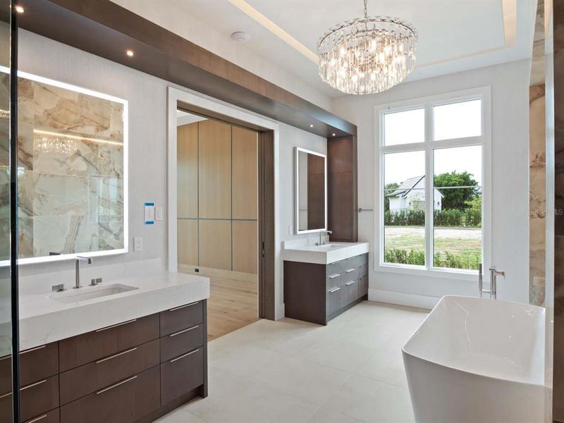 Furnished interior view inside a new home in , Orlando (Image 33).