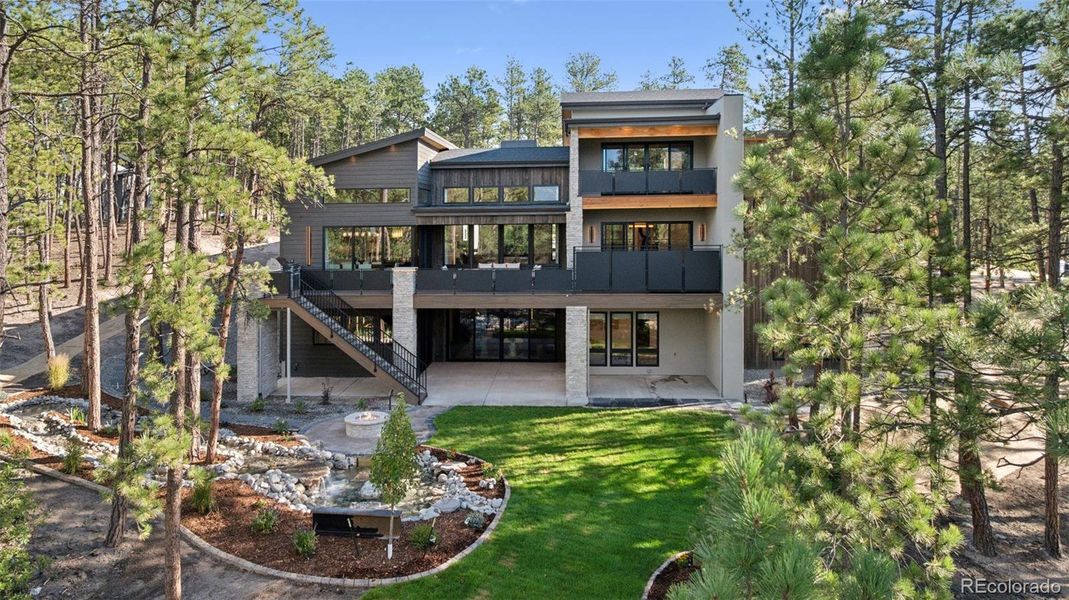 Front exterior of a new home in , Monument, CO, highlighting curb appeal (Image 20).