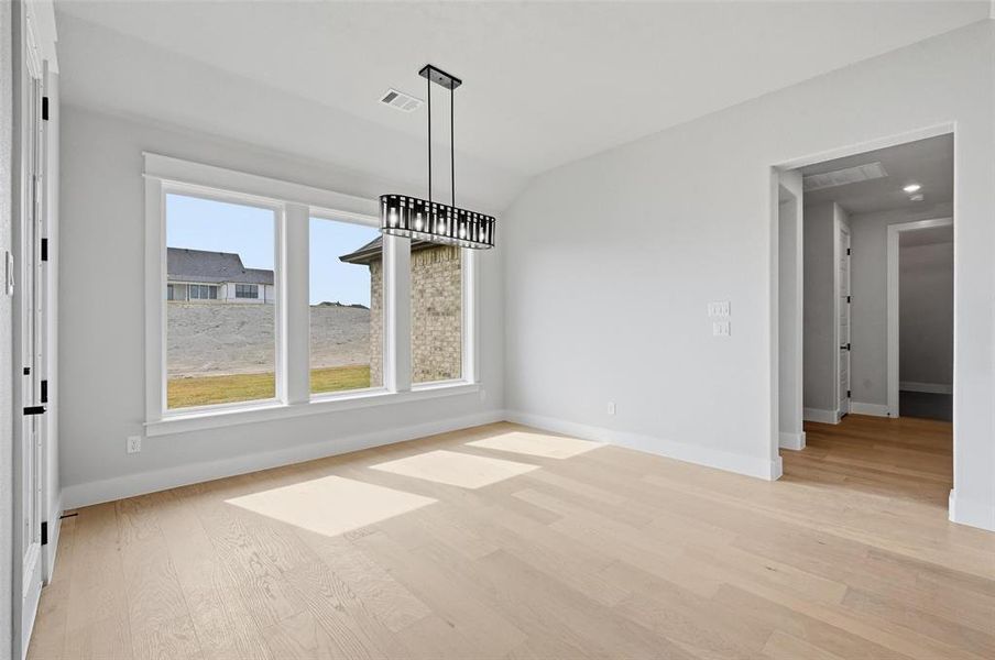 Spacious, unfurnished interior of a new home in Aledo Heights - Aledo ISD, Annetta South (Image 26).