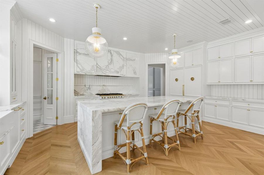 Furnished interior view inside a new home in , Southlake (Image 8).
