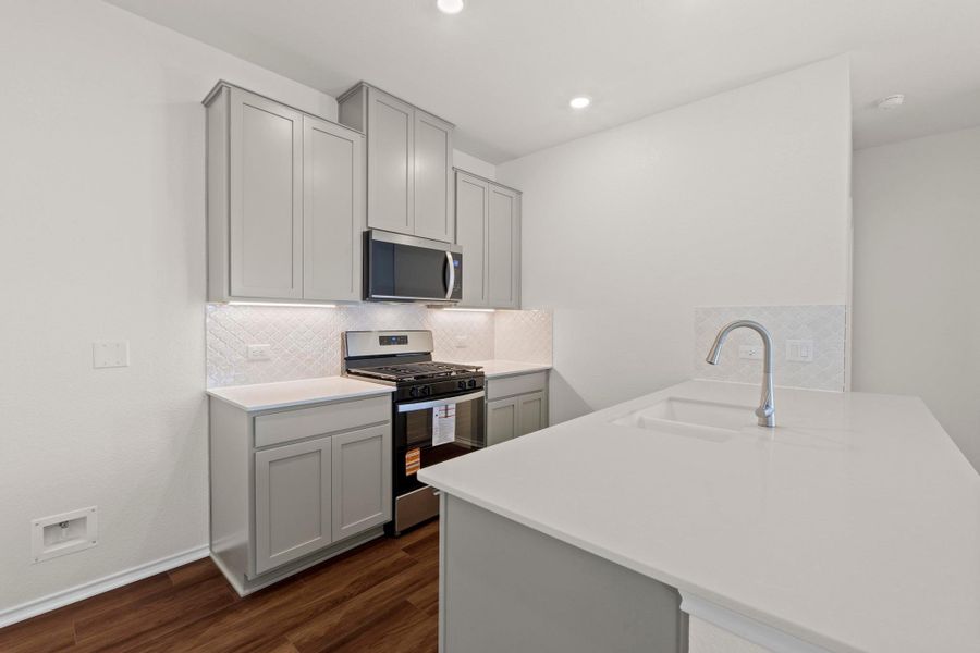 Furnished interior view inside a new home in Salerno - Heritage Collection, Round Rock (Image 11).