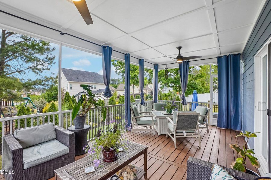 37-web-or-mls-Emmer St-S1205-037