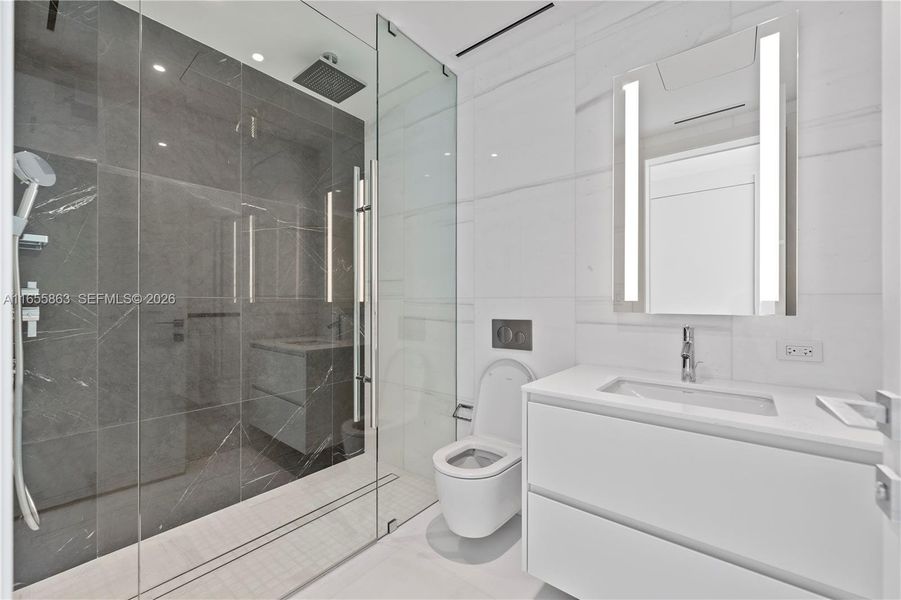 Bath 2 Bath 2