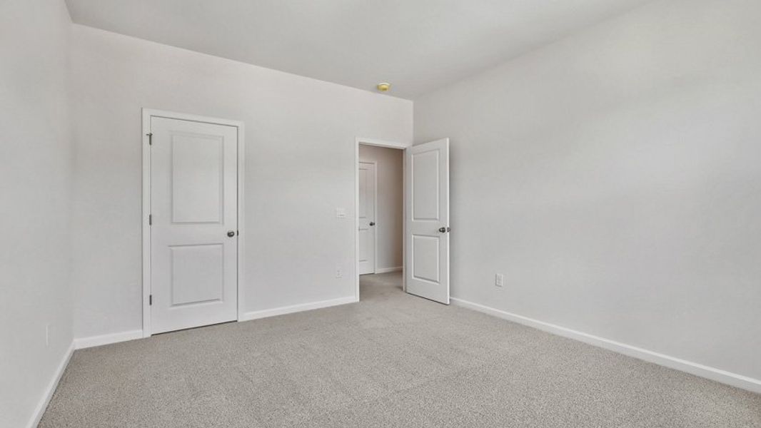 Representative unfurnished interior of a home built from the DANIEL by D.R. Horton in The Townes Park, Apex (Image 27). Representative unfurnished interior of a home built from the DANIEL by D.R. Horton in The Townes Park, Apex (Image 27).