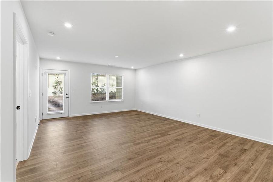 Spacious, unfurnished interior of a new home in Silver Leaf, Dawsonville (Image 25).