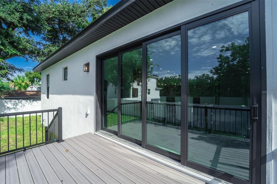 Exterior details and patio area of a home in , Tampa (Image 27).