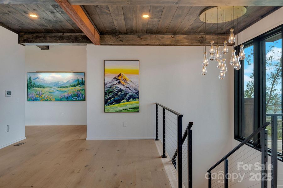 Image 28 of a home in .