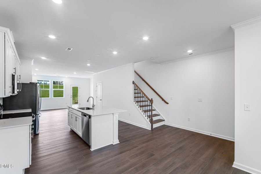 SUN_ElmGrove_Pic_Jackson-20