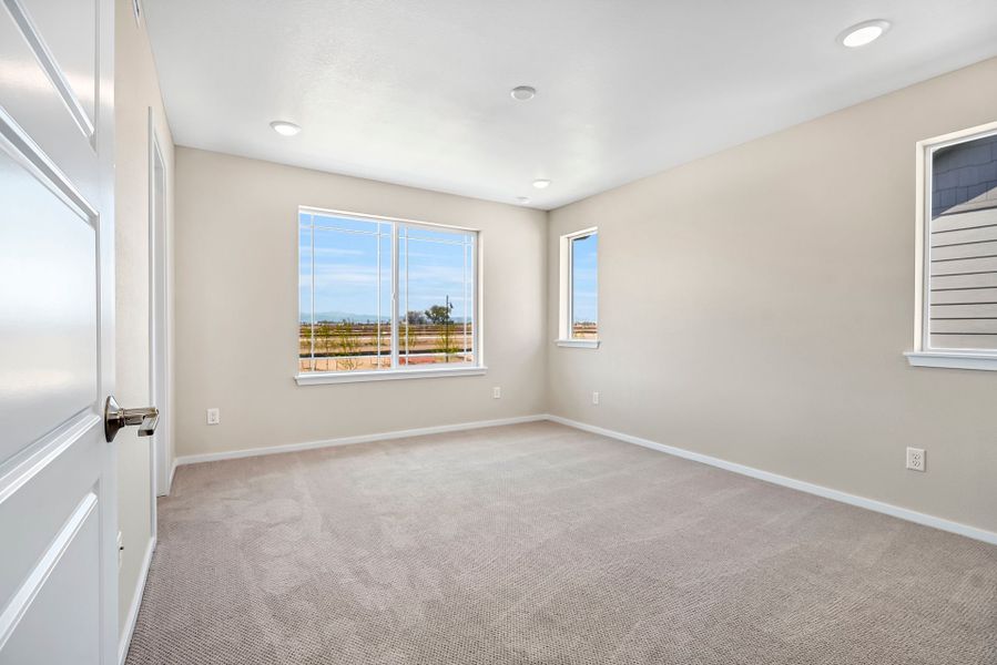 Spacious, unfurnished interior of a new home in Barefoot Village, Firestone (Image 12).