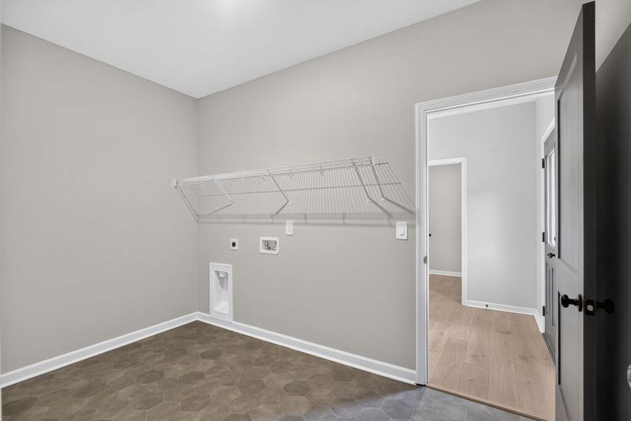 Spacious, unfurnished interior of a new home in Blackwelder Bluff, Bowdon (Image 37).