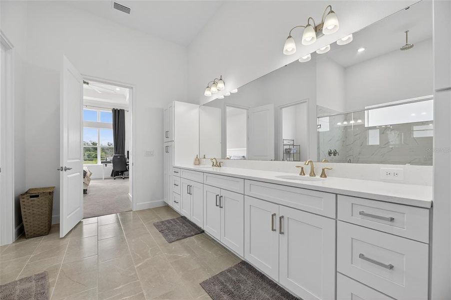 Furnished interior view inside a new home in , Apollo Beach (Image 29).