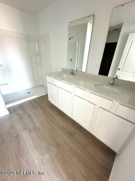 Image 44 of a home in Rookery.