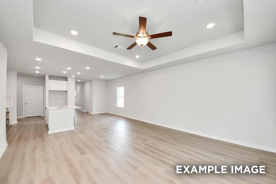 Spacious, unfurnished interior of a new home in Caney Creek Place, Conroe (Image 11). Spacious, unfurnished interior of a new home in Caney Creek Place, Conroe (Image 11).