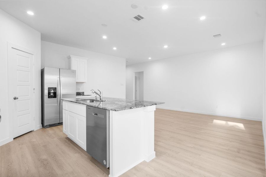 Furnished interior view inside a new home in Riverwood Ranch, Angleton (Image 10).