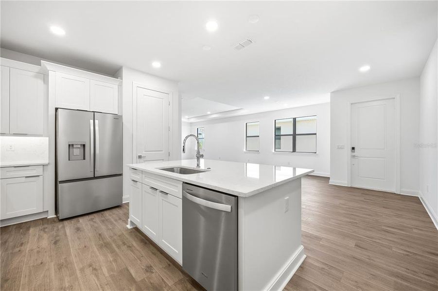 Furnished interior view inside a new home in , Apollo Beach (Image 8).