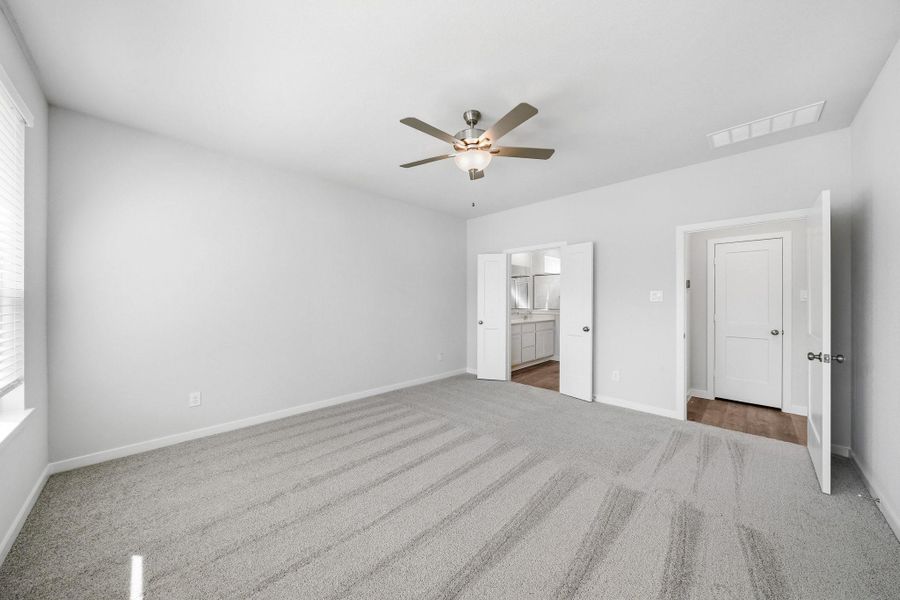 Spacious, unfurnished interior of a new home in Audubon, Magnolia (Image 11). Spacious, unfurnished interior of a new home in Audubon, Magnolia (Image 11).