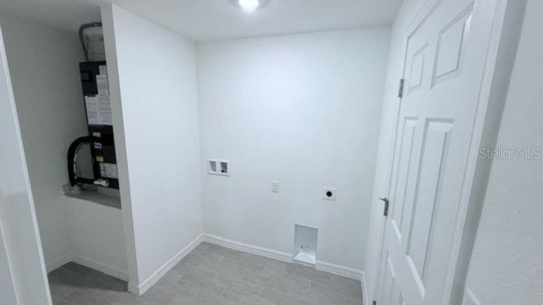 Spacious, unfurnished interior of a new home in Palm Coast, Palm Coast (Image 11).