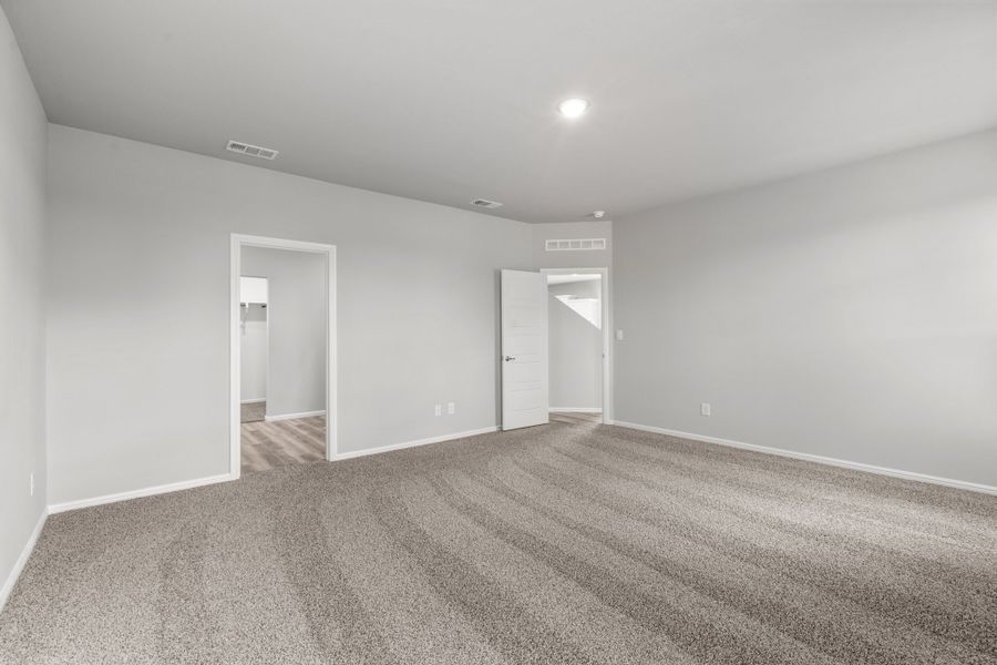 Representative unfurnished interior of a home built from the Shelby by D.R. Horton in Yukon Ridge, Odessa (Image 21). Representative unfurnished interior of a home built from the Shelby by D.R. Horton in Yukon Ridge, Odessa (Image 21).