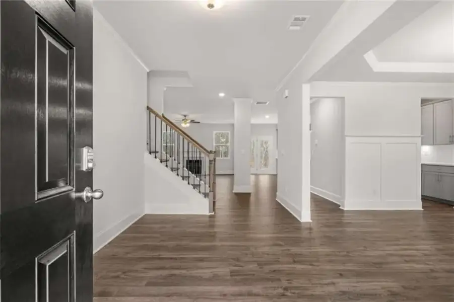 Spacious, unfurnished interior of a new home in Holland Estates, Powder Springs (Image 18). Spacious, unfurnished interior of a new home in Holland Estates, Powder Springs (Image 18).