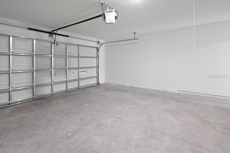 Spacious, unfurnished interior of a new home in The Preserve at Laurel Lake, Lake City (Image 26).