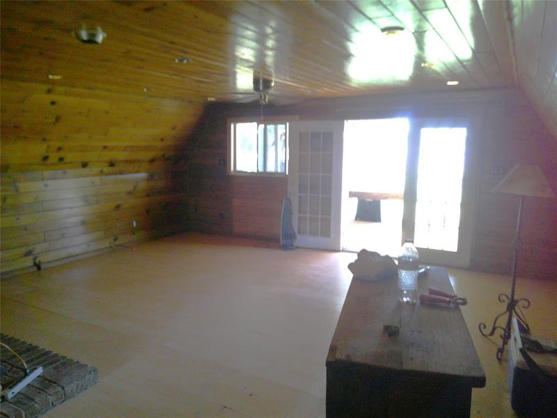 Image 7 of a home in . Image 7 of a home in .