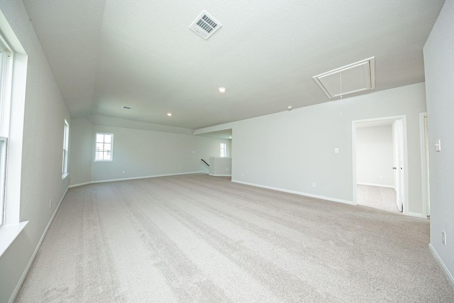 Spacious, unfurnished interior of a new home in Cliffstone Hills, Conroe (Image 24). Spacious, unfurnished interior of a new home in Cliffstone Hills, Conroe (Image 24).