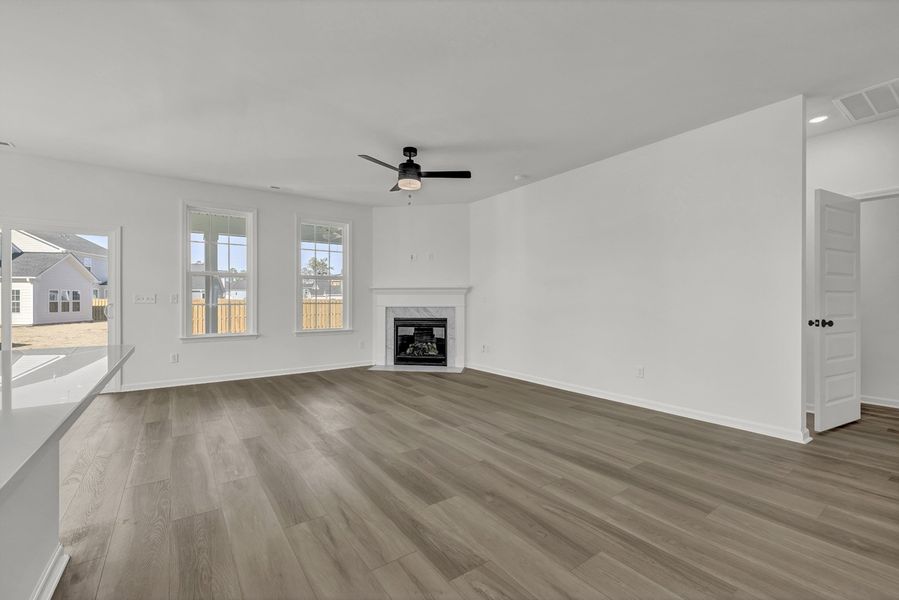 Spacious, unfurnished interior of a new home in Grand Park, Leland (Image 13).