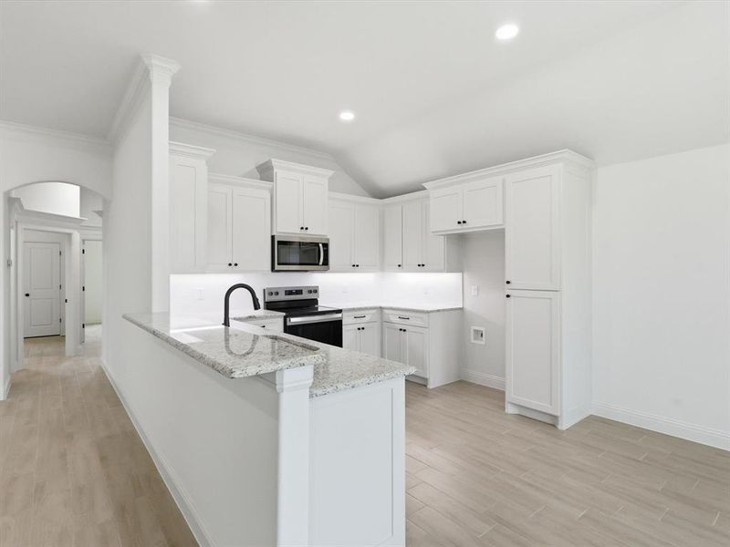 Furnished interior view inside a new home in , Tolar (Image 5).