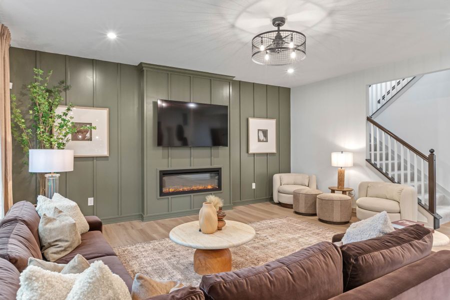 Representative furnished interior of a home built from the Fairfax by Fischer Homes in Bridle Run, Louisville (Image 12).