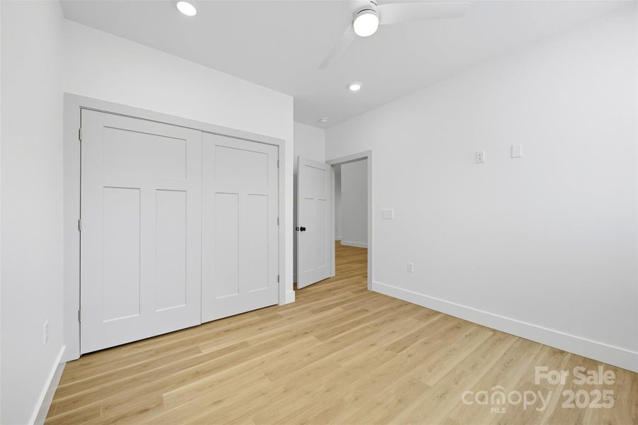 Spacious, unfurnished interior of a new home in , Dallas (Image 25). Spacious, unfurnished interior of a new home in , Dallas (Image 25).