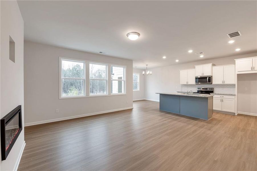 Spacious, unfurnished interior of a new home in , Calhoun (Image 17).