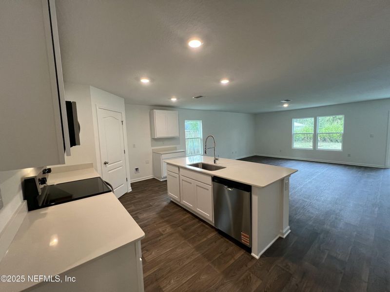 Furnished interior view inside a new home in Palm Coast Homesites, Palm Coast (Image 13).