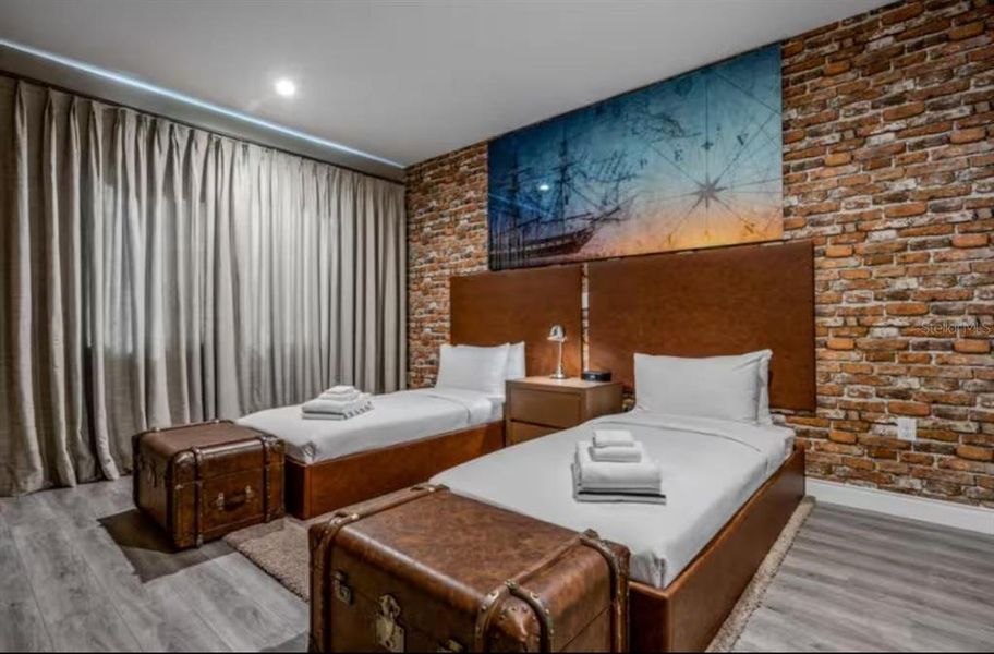 Furnished interior view inside a new home in , Kissimmee (Image 7).