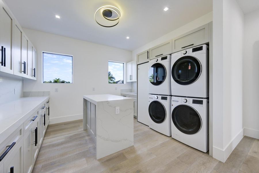 Furnished interior view inside a new home in , Palm Beach Gardens (Image 20).