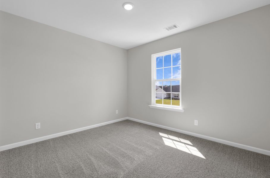 Representative unfurnished interior of a home built from the The Palmyra by RTS Homes in Doctor's Creek, Ludowici (Image 33).