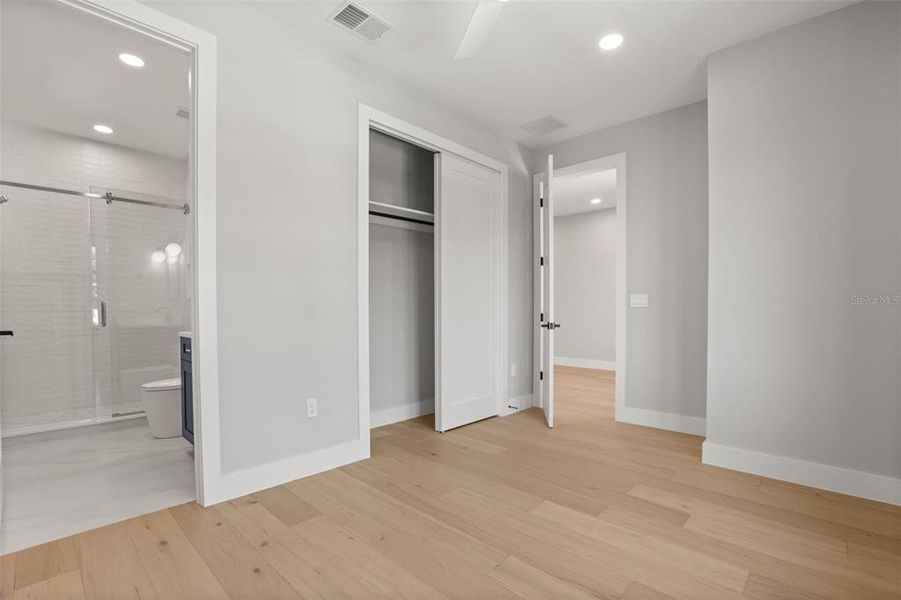 Spacious, unfurnished interior of a new home in College Park, Orlando (Image 22). Spacious, unfurnished interior of a new home in College Park, Orlando (Image 22).