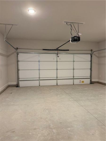 Spacious, unfurnished interior of a new home in Porter Reserve, Decatur (Image 28).