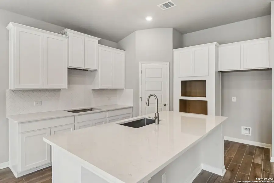 Furnished interior view inside a new home in Fox Falls, Boerne (Image 13).