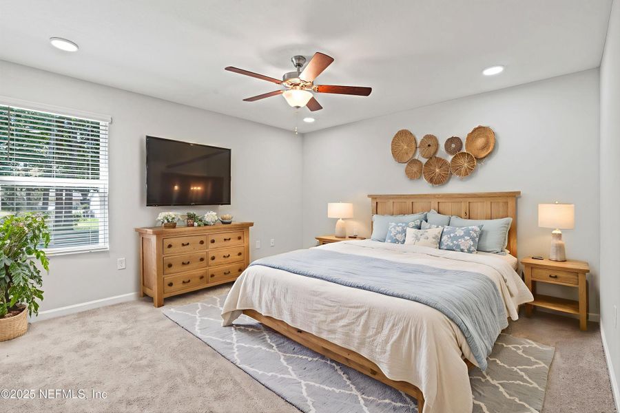 Furnished interior view inside a new home in , Jacksonville (Image 6).