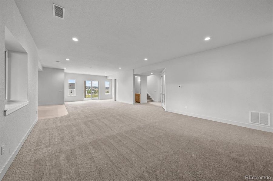 Recreation room - unstaged.