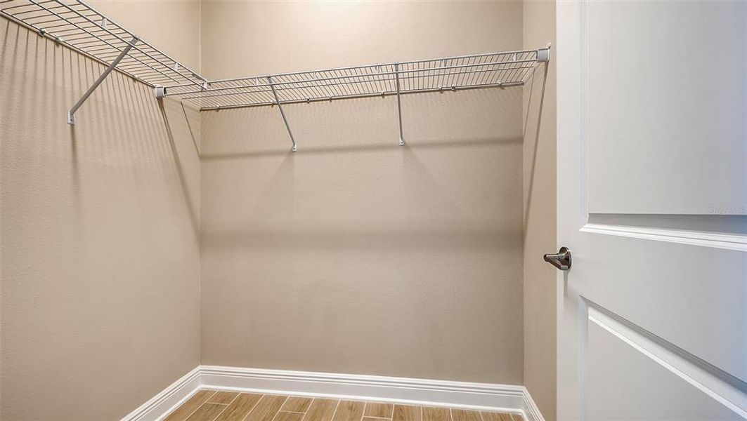 Spacious, unfurnished interior of a new home in Grand Park, Sarasota (Image 51). Spacious, unfurnished interior of a new home in Grand Park, Sarasota (Image 51).