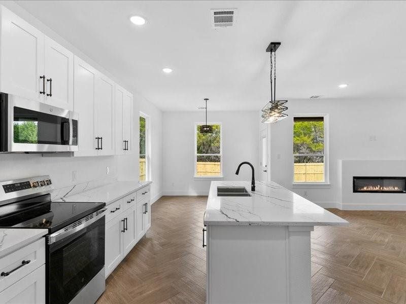 Furnished interior view inside a new home in , Granbury (Image 8).