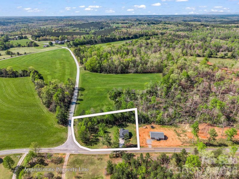 Image 42 of a home in .