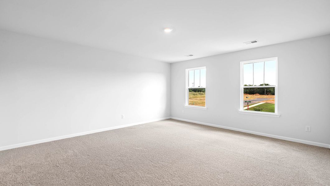 Spacious, unfurnished interior of a new home in Cedar Gap, Fountain Inn (Image 25).