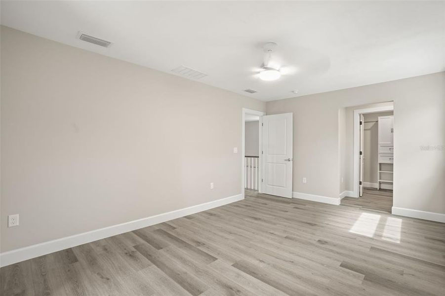 Spacious, unfurnished interior of a new home in , Orlando (Image 20). Spacious, unfurnished interior of a new home in , Orlando (Image 20).
