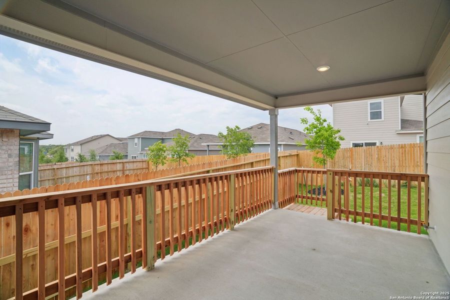 Exterior details and patio area of a home in Thomas Pond, San Antonio (Image 3). Exterior details and patio area of a home in Thomas Pond, San Antonio (Image 3).