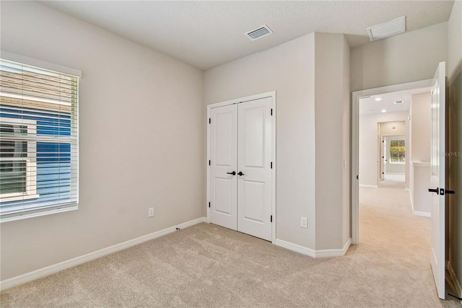 Spacious, unfurnished interior of a new home in , Orlando (Image 23).